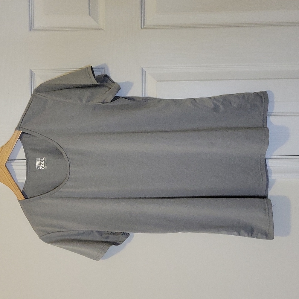 32 Degrees Cool Tee